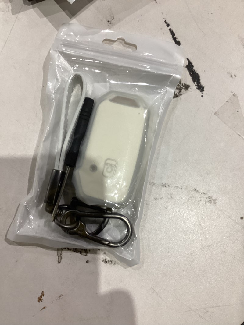 Condition photo showing New/Like New for Key Fob Cover for Kia Cerato Ceed Forte NIRO Seltos Sorento Sportage Soul Telluride Black