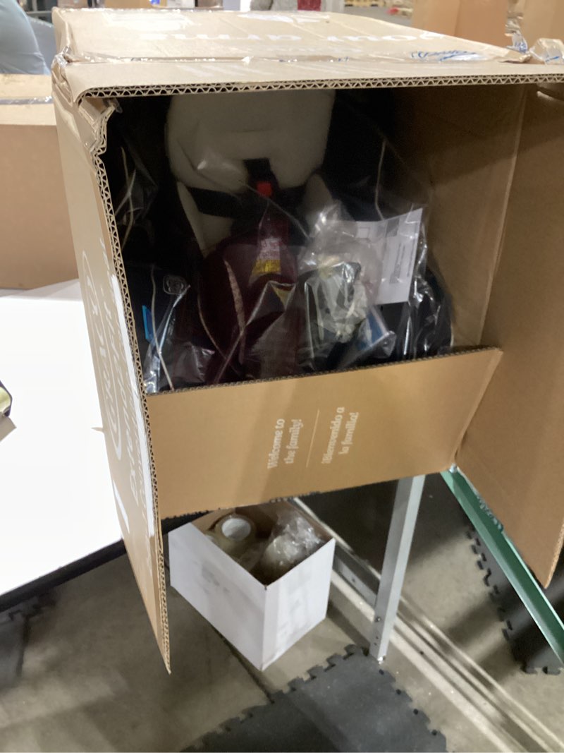 Condition photo showing item condition for Graco Extend2Fit Convertible Baby Car Seat, Rear and Forward Facing, Adjustable Extension Panel for Extra Legroom, Gotham 2-in-1 Gotham 2.0