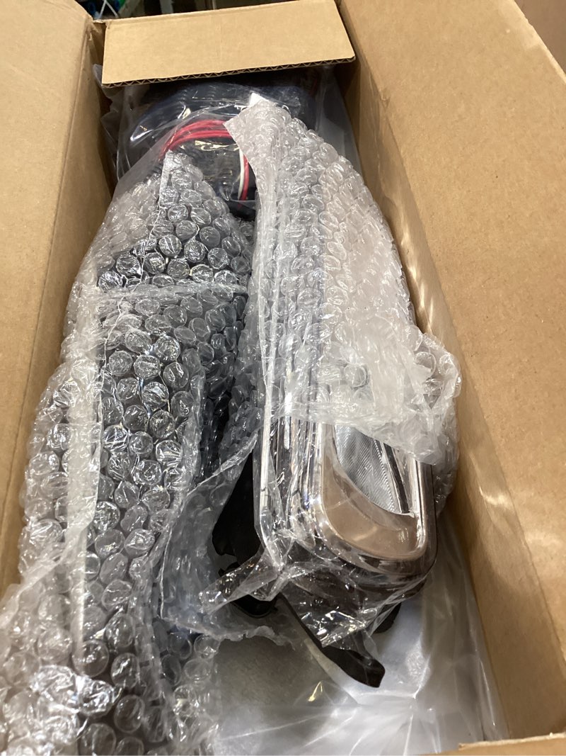 Condition photo showing Good Condition for fog lights for 2015-2018 ford focus bumper fog driving lamps left+right w/switch assembly driver & passenger side (does't fit rs or st model)