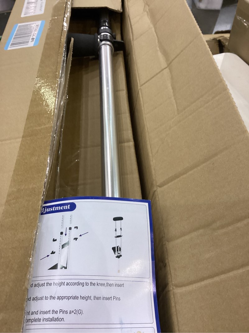 Condition photo showing Good Condition for Adjustable Knee Support Crutch, No-Slip Kneepad & Ergonomic Handle, Lightweight Aluminum Mobility Aid for Broken Ankle, Foot Surgery Recovery