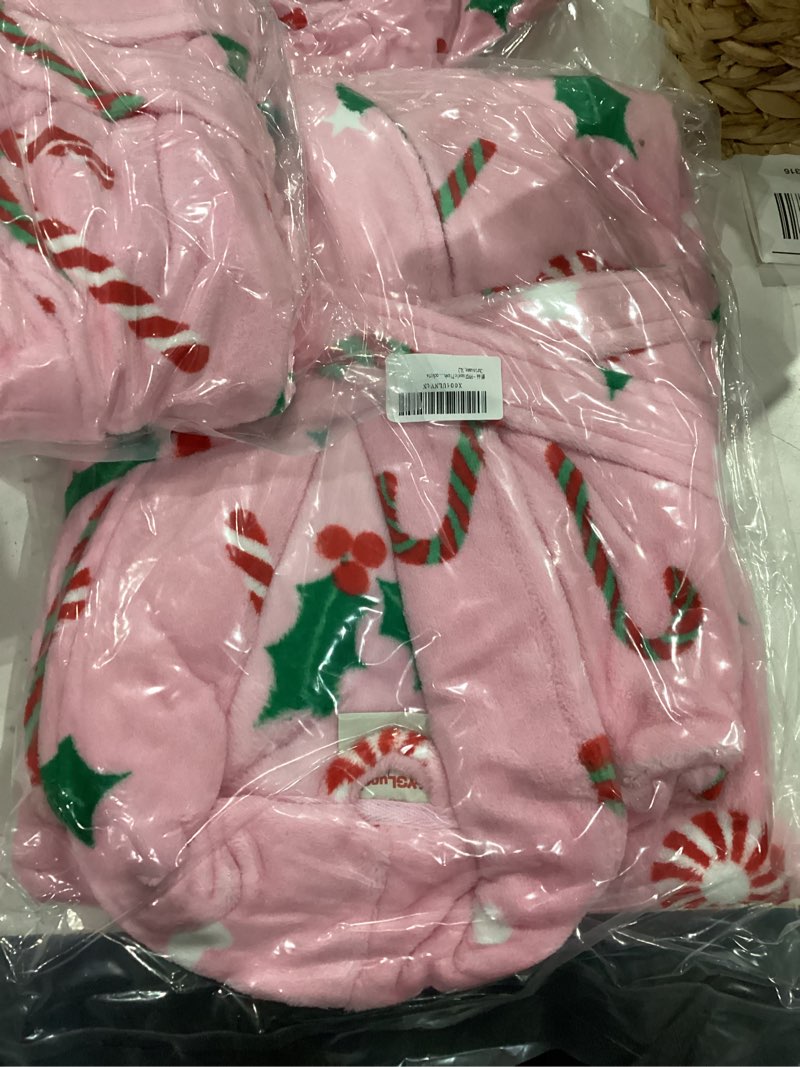 Condition photo showing Good Condition for women‘s plush long soft bathrobe, premium fleece robe, super cozy cute quick dry medium christmas 280