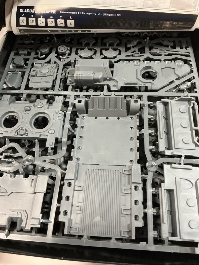 Condition photo showing Good Condition for games workshop warhammer 40k - space marine gladiator black gaw48-37-99-12-01-01-282