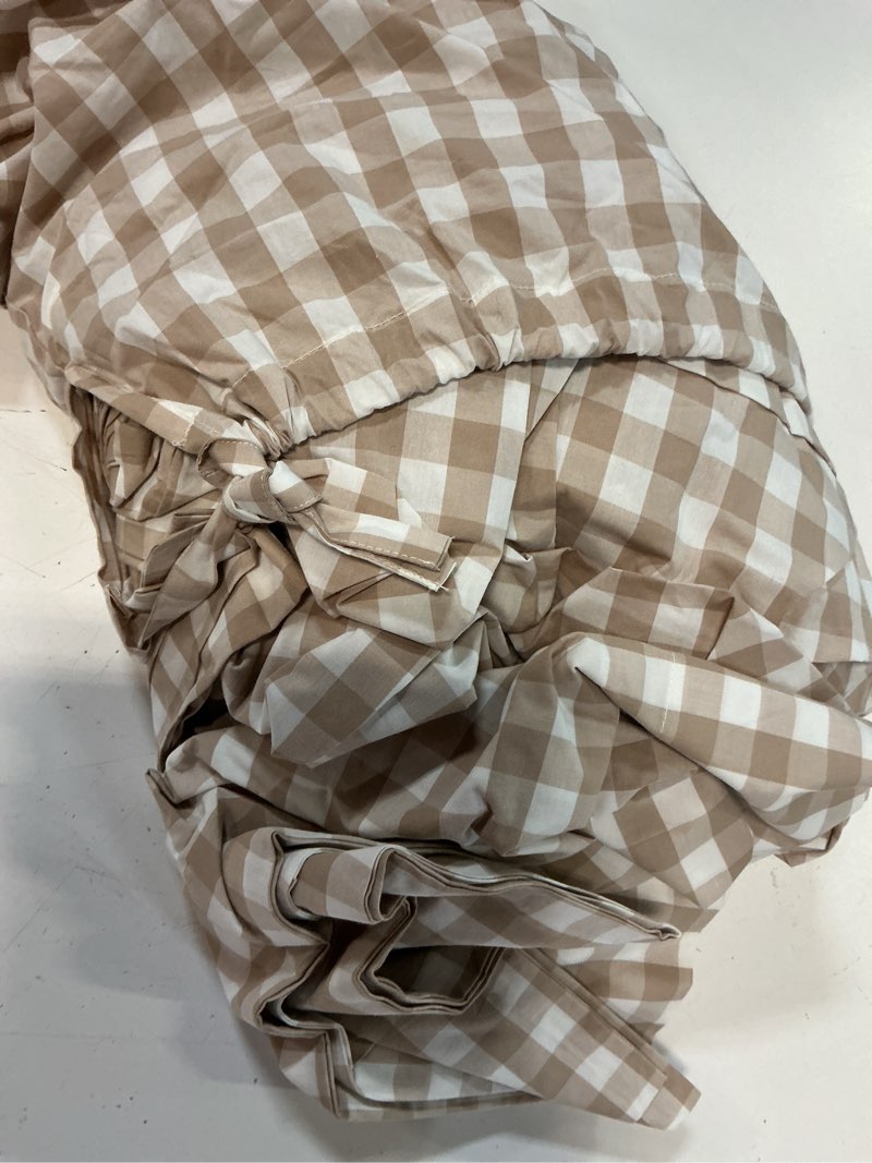 Condition photo showing Good Condition for classic organic percale gingham fitted sheet set, full, cafe
