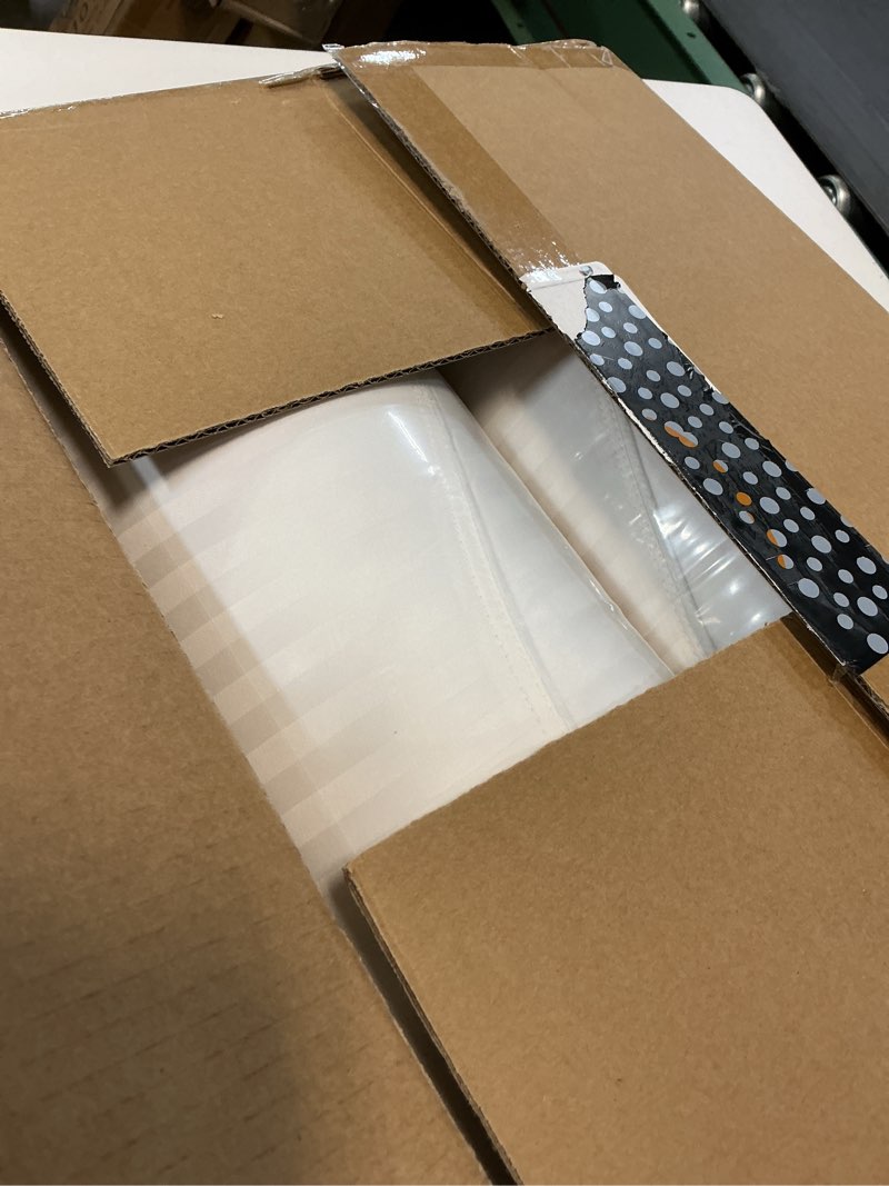 Condition photo showing New/Like New for beckham hotel collection bed pillows standard/queen size set of 2 - original soft down alternative pillow for sleeping - soft support for back, stomach or side sleepers queen / standard white