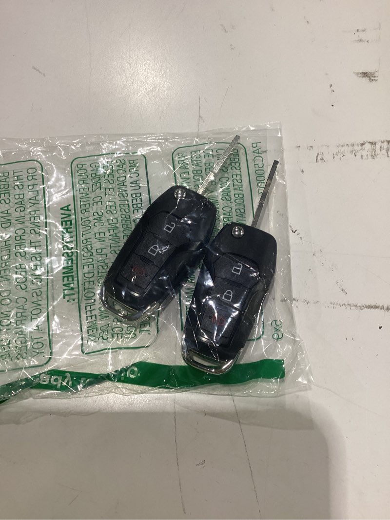 Condition photo showing Good Condition for supaland keyless entry remote control flip key fob replacement fits for ford f-150/f150 2015 2016 2017 2018 2019 2020-2023 f250 f350 17-22 explorer ecosport ranger bronco maverick escape n5f-a08taa