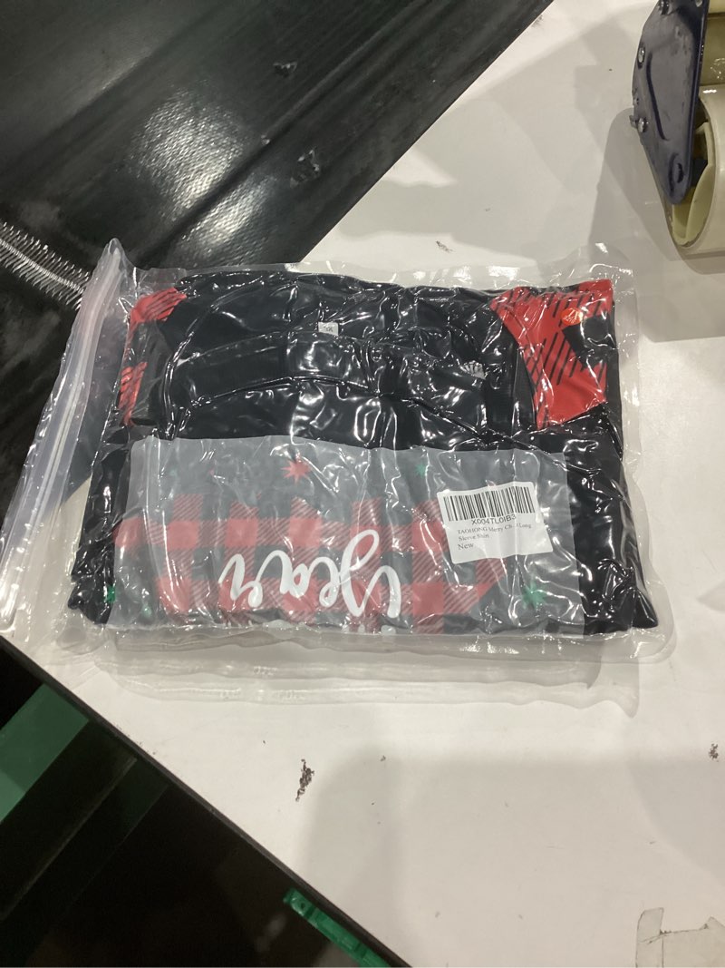 Condition photo showing New/Like New for TAOHONG Merry Christmas Sweartshirt for Women Xmas Buffalo Plaid Tree Tops Color Block Snowflake Print Long Sleeve Shirt Large Red Checkered