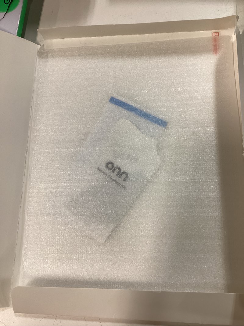 Condition photo showing Good Condition for onn glass screen protector for ipad air 13" (m4, m3, m2) / ipad pro 13" (m5, m4) / ipad pro 12.9"