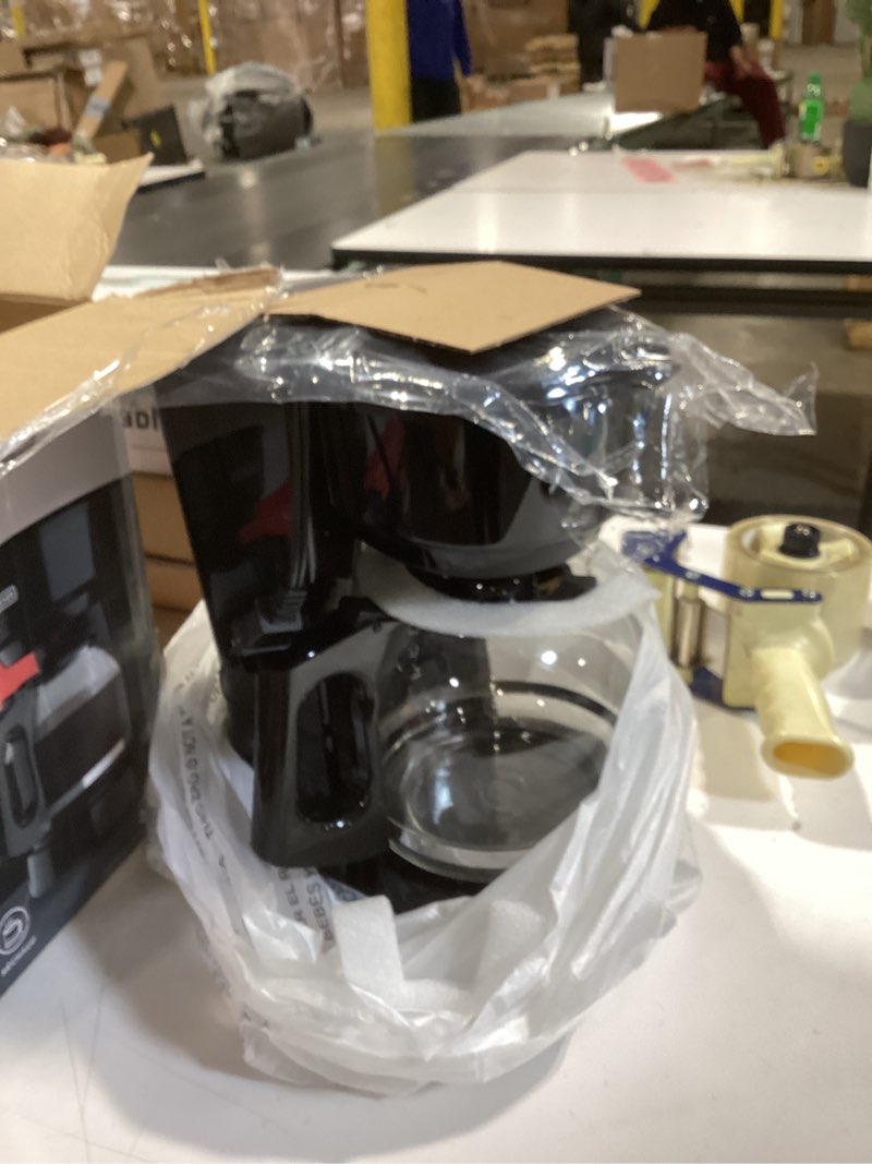 Condition photo showing Good Condition for BLACK+DECKER 12-Cup Coffee Maker with Easy On/Off Switch, Easy Pour, Non-Drip Carafe with Removable Filter Basket, Vortex Technology, Black 12-Cup 12-Cup