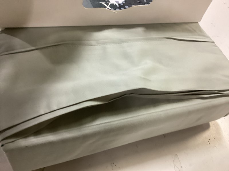 Condition photo showing Good Condition for linen closet smart sleep 4-piece sheet set with graphene carbon technology, full, sage sage full
