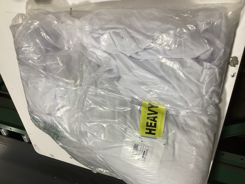 Condition photo showing Good Condition for Pesonlook 8 Pack 90 Inch White Round Table Cloths, Premium Polyester Round Tablecloth Wrinkle Resist