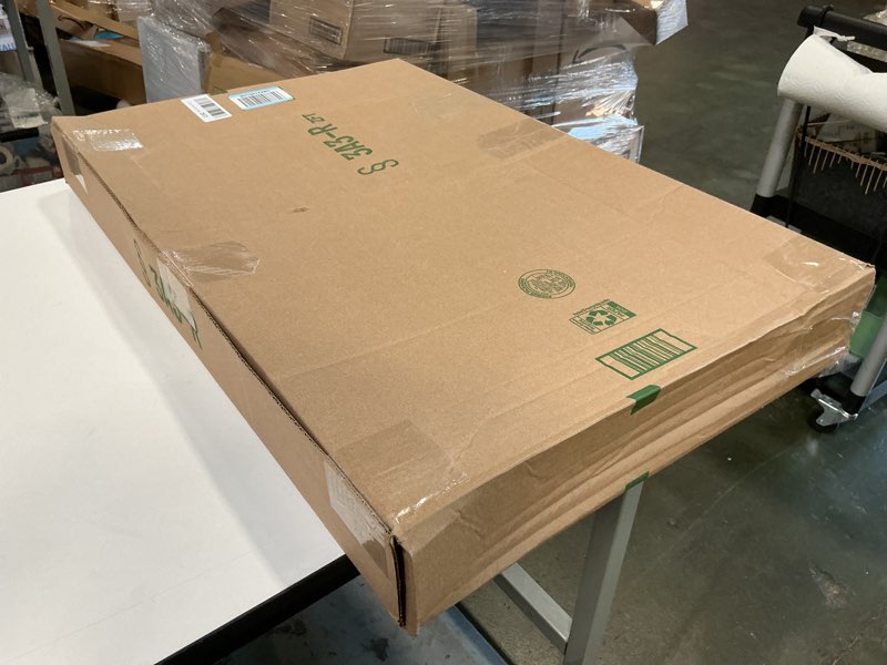 https://lotting-media.assets.bidfta.com/lotting_e90e029a-305c-4f73-852b-da317f0a5ba4