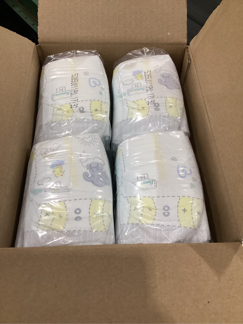 Condition photo showing Good Condition for Pampers Swaddlers Diapers, Size 0 (up to 10 lbs), 140 Count, Absorbent, Keeps Baby Dry and Comfortable, Skin Safe Disposable Baby Diaper (Packaging May Vary) Newborn 140