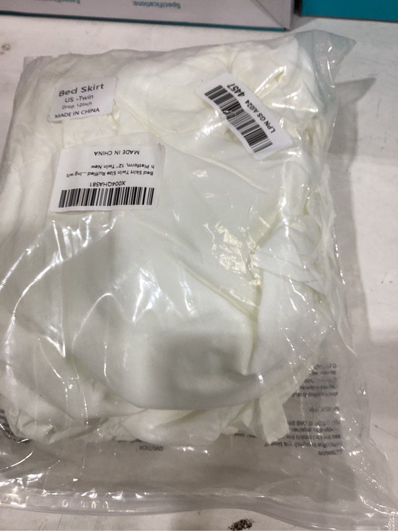 Condition photo showing New/Like New for bed skirt twin size ruffled bed skirt with split corners, ivory bed skirts 12 inch drop, bed skirting with platform, 12'' twin ivory 12''twin