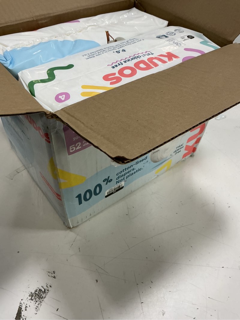 Condition photo showing New/Like New for (size :4 )kudos chlorine free cotton-lined disposable diapers -- 52ct: elastic stretch sides, easy-open sides, non-toxic