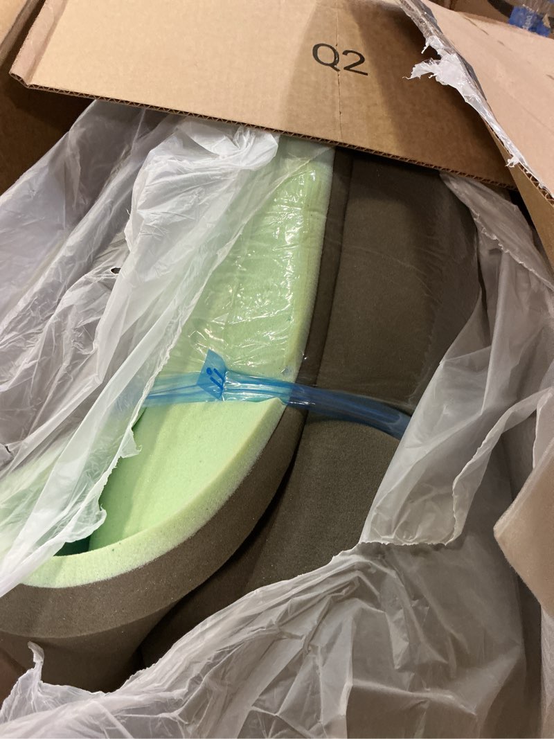 Condition photo showing Good Condition for pillow top mattress topper full size, 4.5” cooling dual layer mattress topper (2.7" extra thick soft plush mattress pad & 0.6" gel memory foam &1.2" firm foam for back pain) full dual layer topper