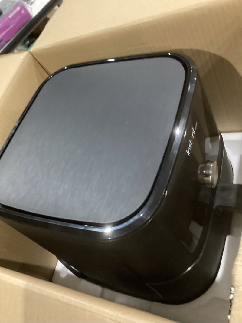 Condition photo showing New/Like New for Instant Pot Vortex 6QT XL Air Fryer, 4-in-1 Functions that Crisps, Roasts, Reheats, Bakes for Quick Easy Meals, 100+ In-App Recipes, is Dishwasher-Safe, from the Makers of Instant Pot, Black Vortex 6 quarts