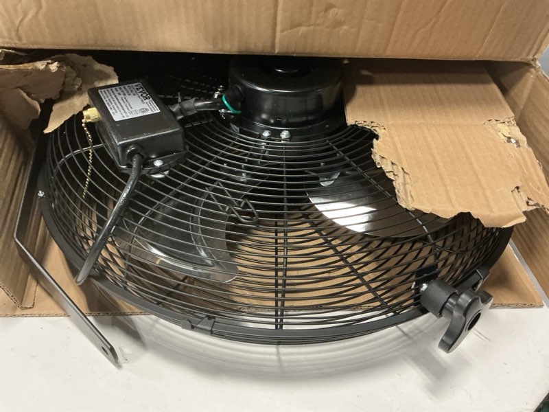 Condition photo showing Good Condition for vevor 18 inch wall mount fan, 3-speed ip44 waterproof fan, max. 4150 cfm wall mounted for outdoor, commercial, residential, greenhouse, workshop, patio, black, etl listed 18 inch waterproof