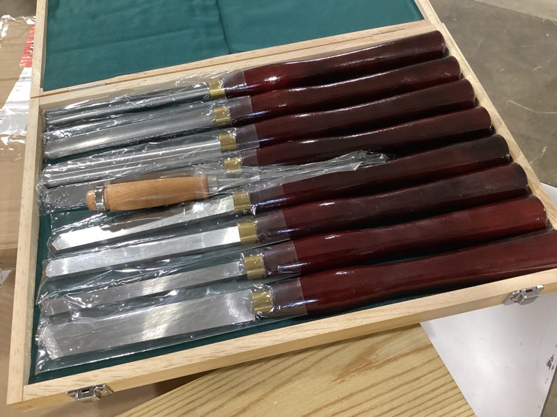 Condition photo showing Good Condition for wood turning tool hss lathe chisel set 8 piece set for hardwood handles high-speed steel brass ferrules and wooden case for storage