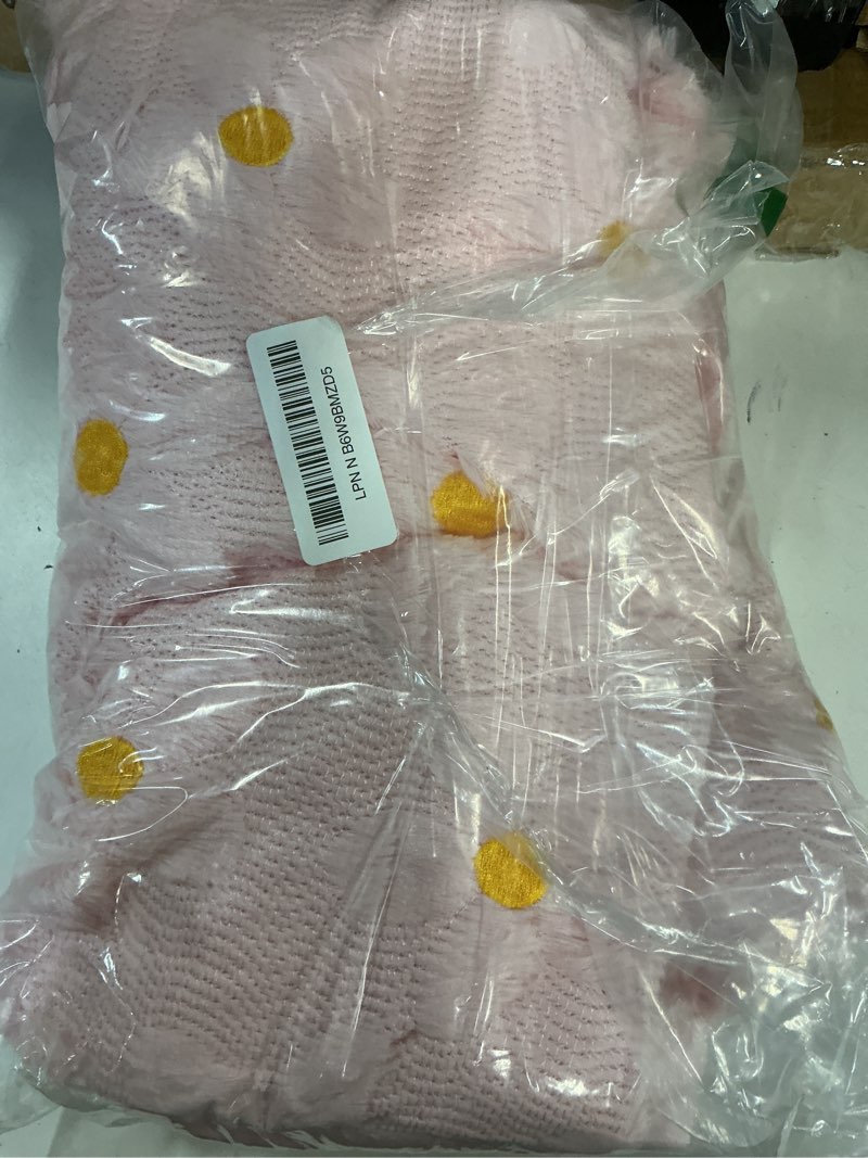 Condition photo showing Good Condition for horaldaily spring summer throw blanket, pink daisy soft fuzzy plush faux fur cozy blankets for couch sofa bed lounging, ideal gifts for kids adults wife self, 50x60