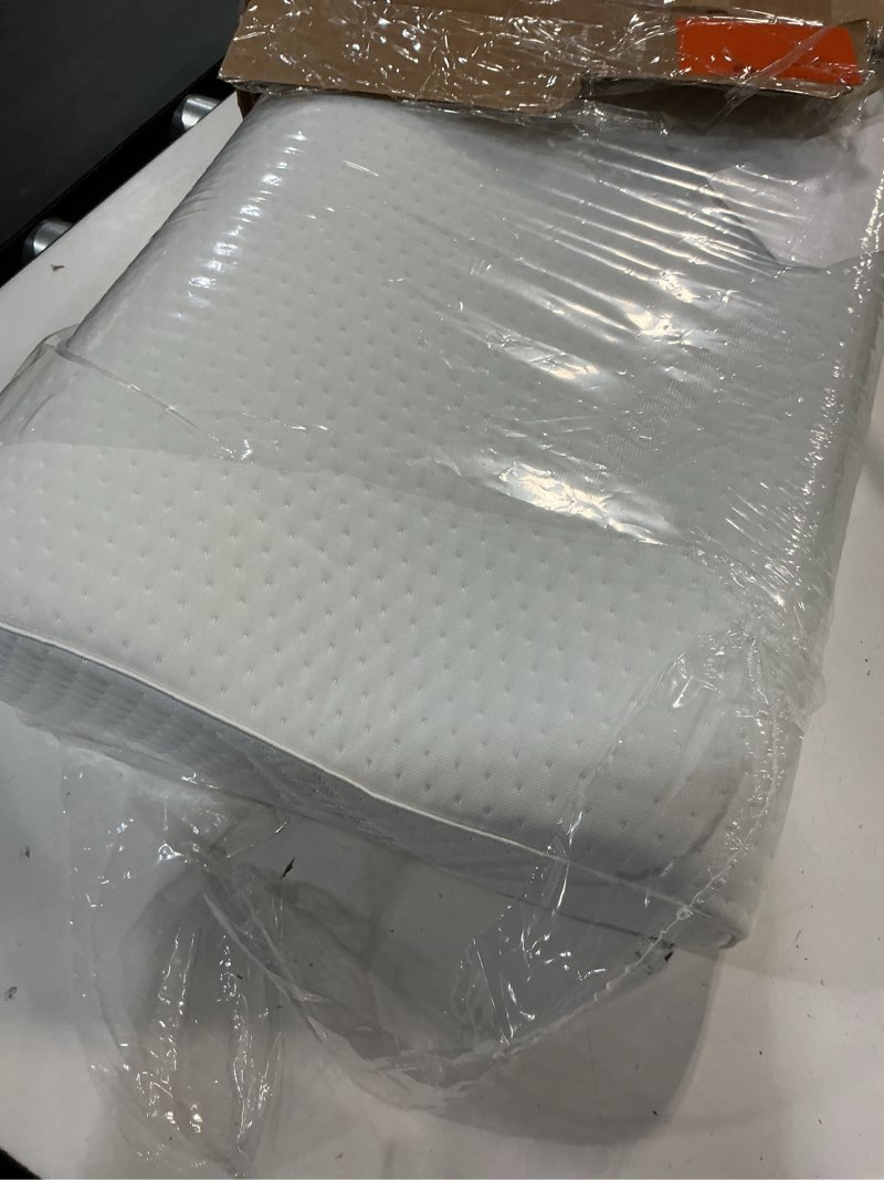Condition photo showing Good Condition for tempur-pedic tempur-ergo neck pillow, medium profile, white medium profile 1