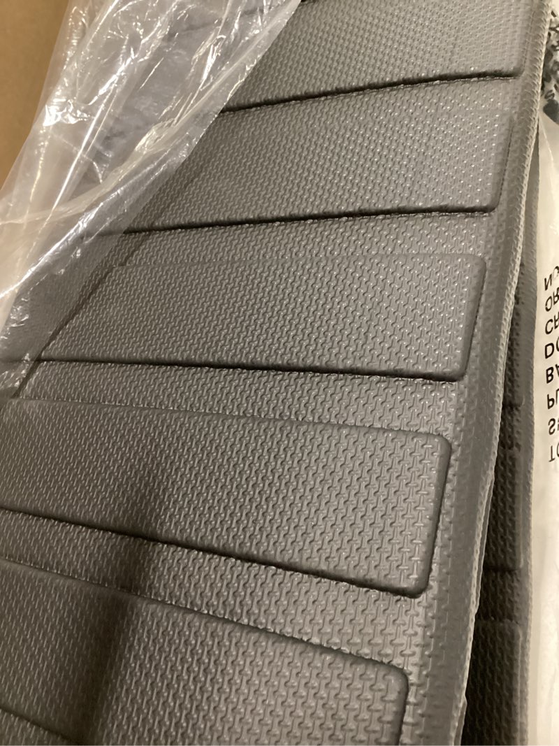 Condition photo showing Good Condition for Hafidi Black All Weather TPE Automotive Trunk Mat & Cargo Liner Set