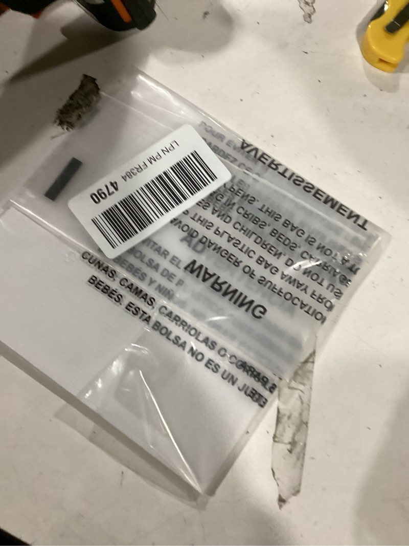 Condition photo showing Good Condition for happy quinceanera card