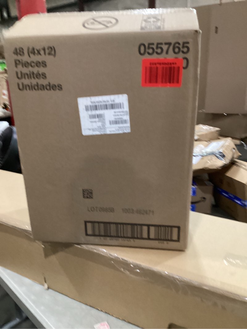 https://lotting-media.assets.bidfta.com/lotting_e95d12f5-0524-485d-aea1-83489cc9964d
