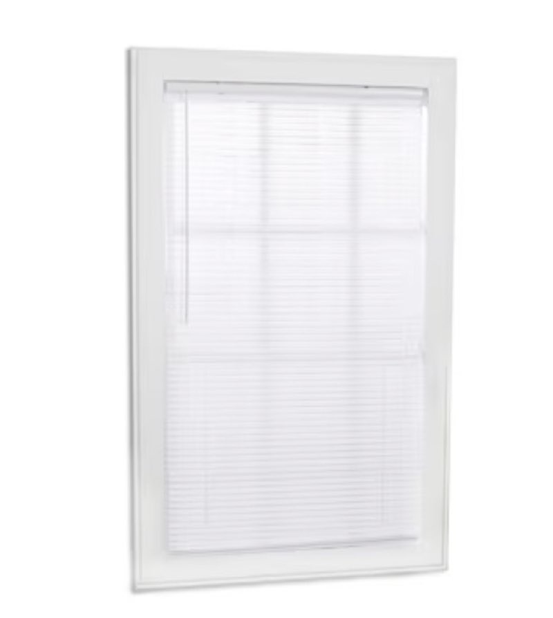 project source light filtering 1-in slat width 34-in x 64-in cordless white vinyl light filtering mini-