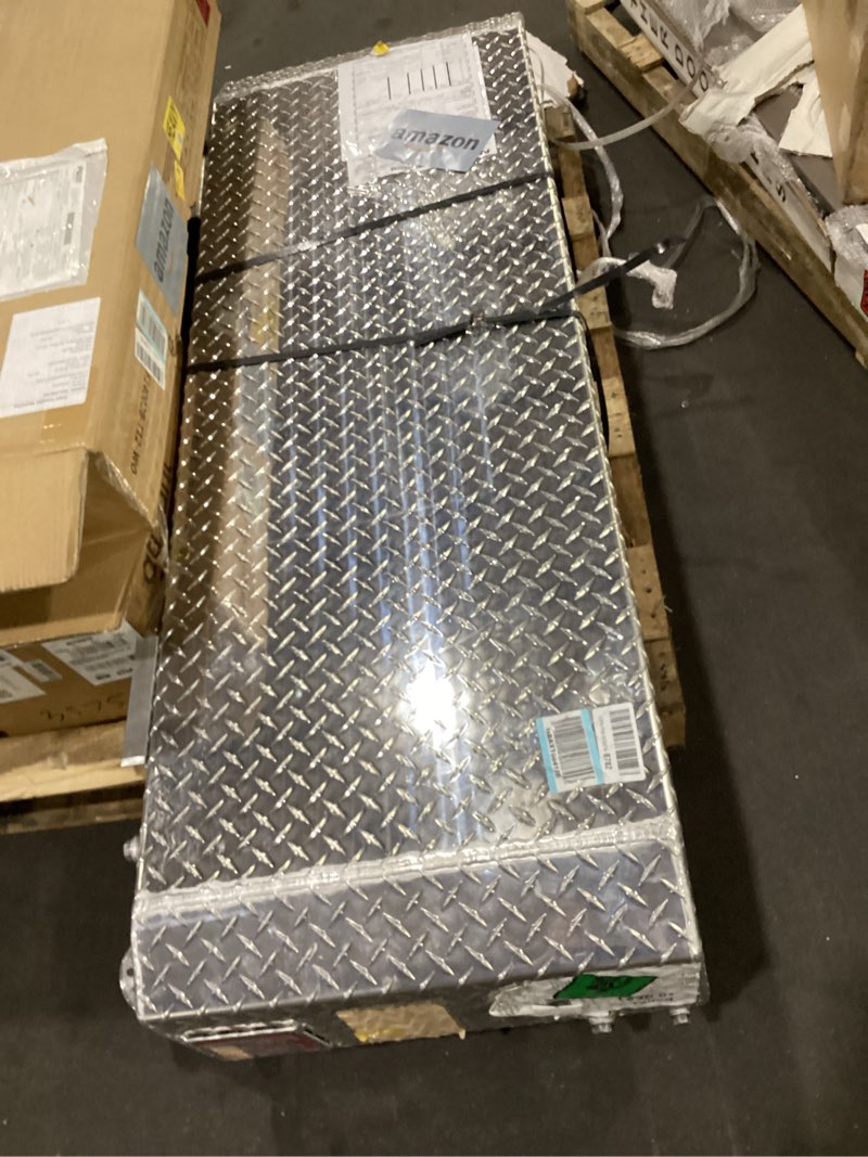 https://lotting-media.assets.bidfta.com/lotting_e96059e4-40cd-4deb-ac21-14abd2061ae0