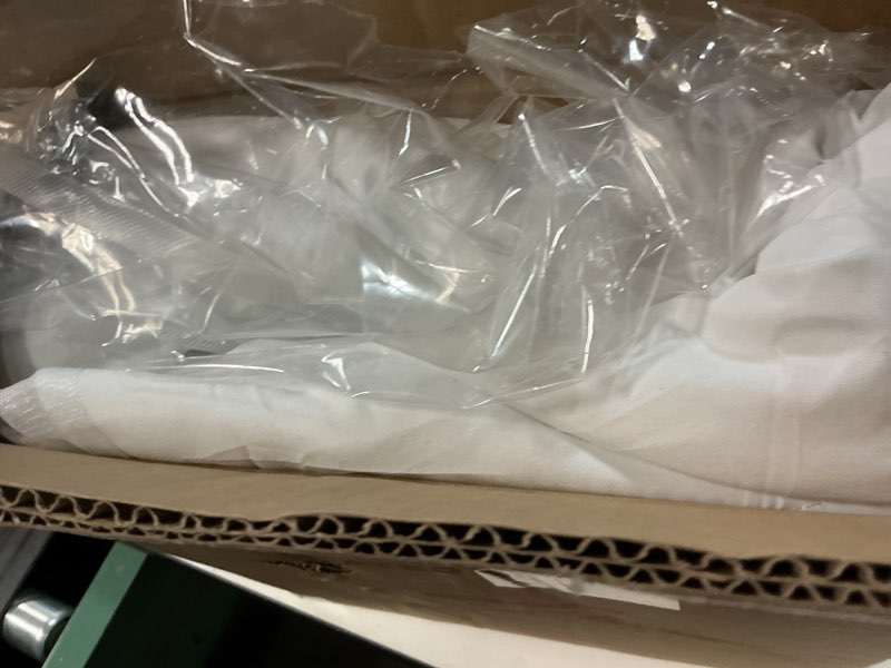 Condition photo showing Good Condition for sunbeam electric restful quilted heated mattress pad twin 75" x 39" 12 heat settings 12-hour auto shut-off extra-cozy fabric deep pocket fit machine washable white quilted vertical twin