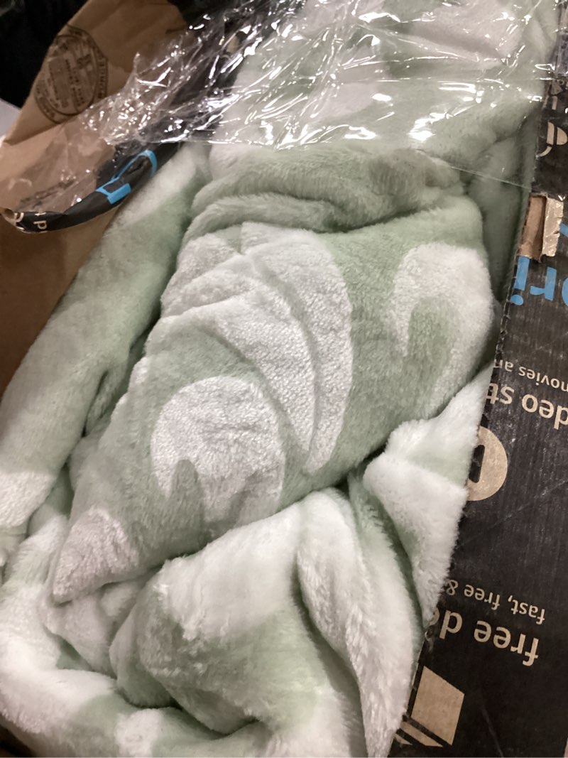 Condition photo showing As Is for exclusivo mezcla fleece king comforter set, soft fluffy warm 3d boho comforters king size, luxury 3-pieces reversible fuzzy bedding sets for winter with 2 pillow shams, sage green sage green king (104"x90")