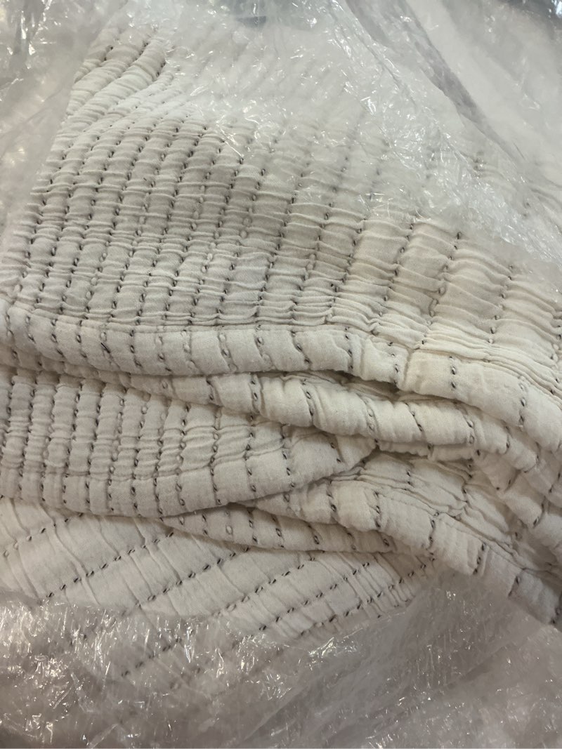 Condition photo showing Good Condition for organic cotton channel stitch coverlet, undyed, full/queen