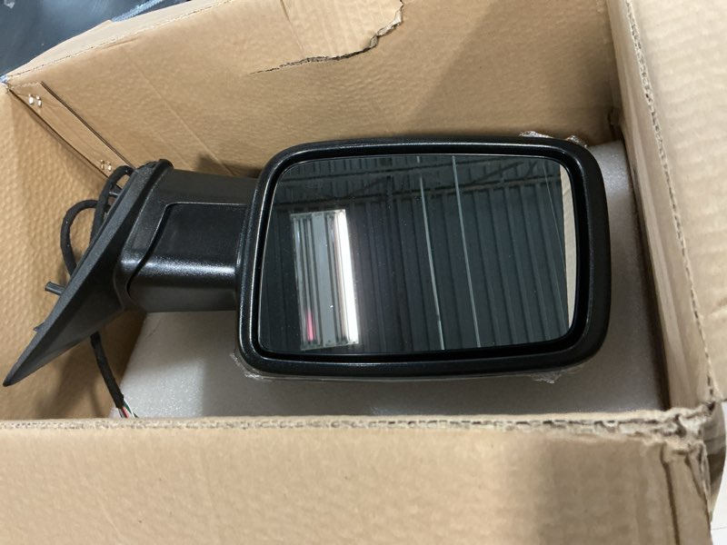 Condition photo showing Good Condition for left driver side mirror compatible with 2013-2018 ram 1500 2500 3500 with power folding power glass heated temperature sensors turn signal puddle lights black replace#68096197af (10+2pins) l-12pins black