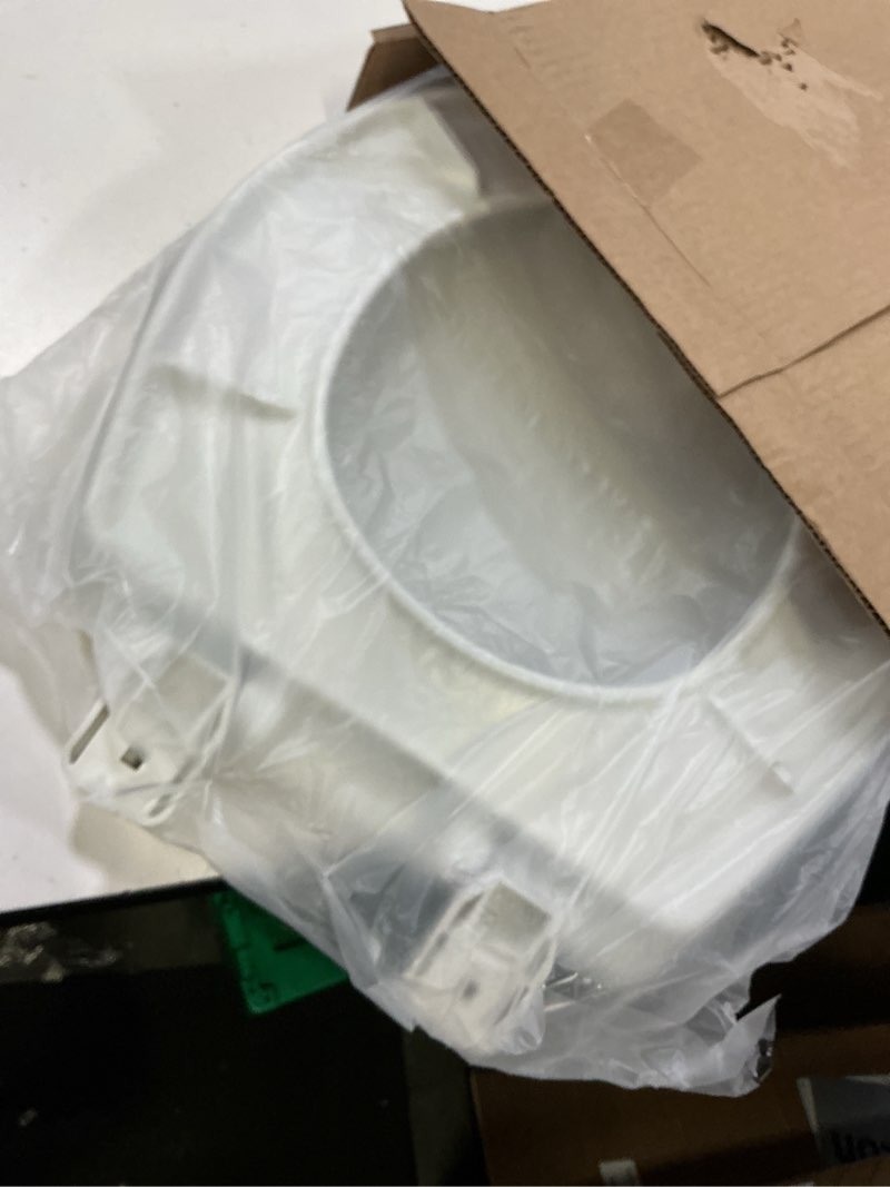 Condition photo showing Good Condition for mayfair caswell modern slow close toilet seat, durable plastic seat, made in usa, round, white round 1