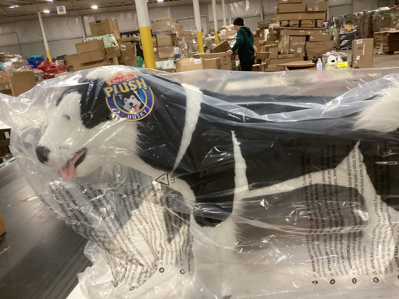 Condition photo showing Good Condition for Melissa & Doug Giant Siberian Husky - Lifelike Stuffed Animal Dog (Over 2 feet Tall)