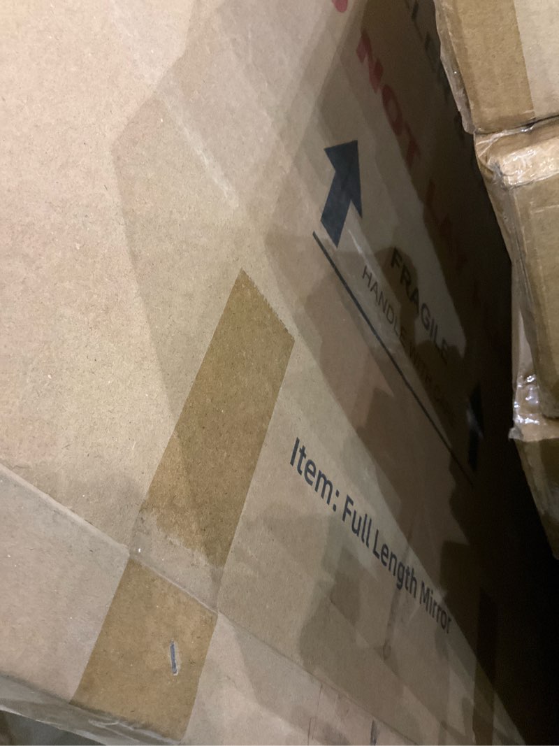 Condition photo showing New/Like New for Neutypechic Full length mirror