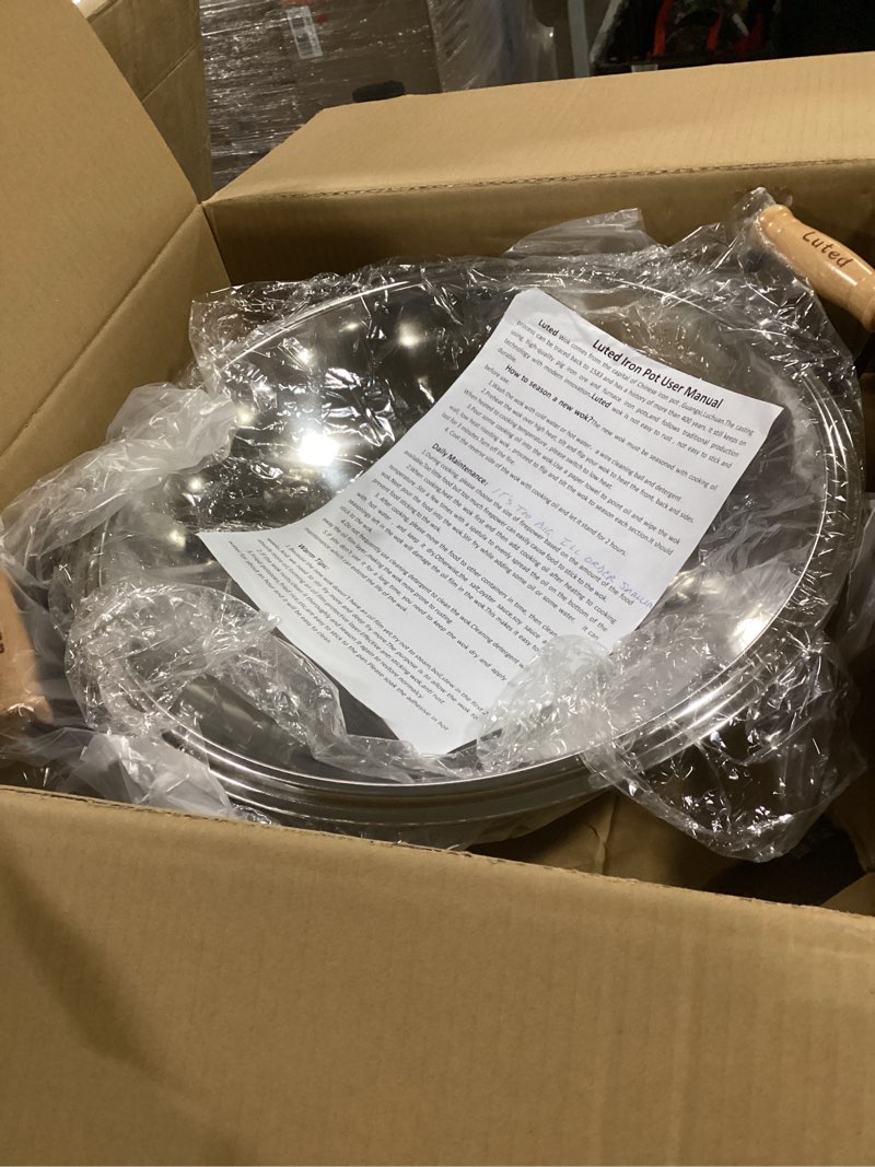 Condition photo showing Good Condition for Chinese woks with a lid and a Spatula stir-fry pans deep fryer Cast Iron 16 Inches round bottom pot Uncoated for Open Fire not easy to rust not easy to stick and durable for about 4-8 people