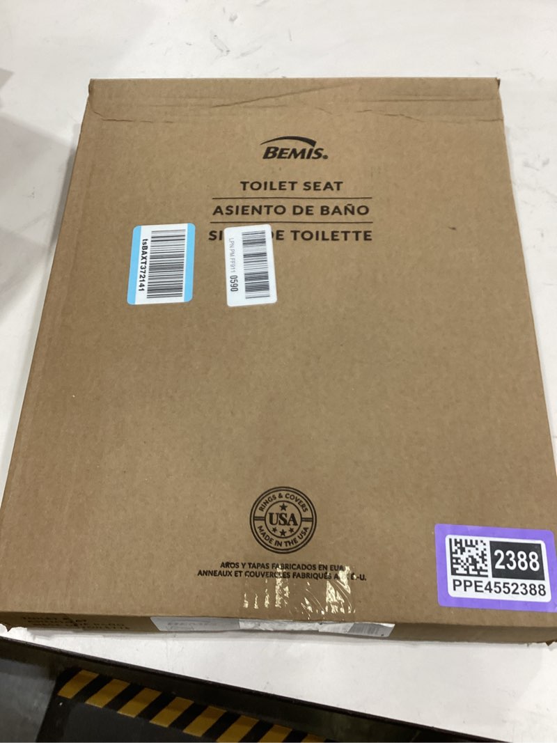 Condition photo showing New/Like New for Toilet seat