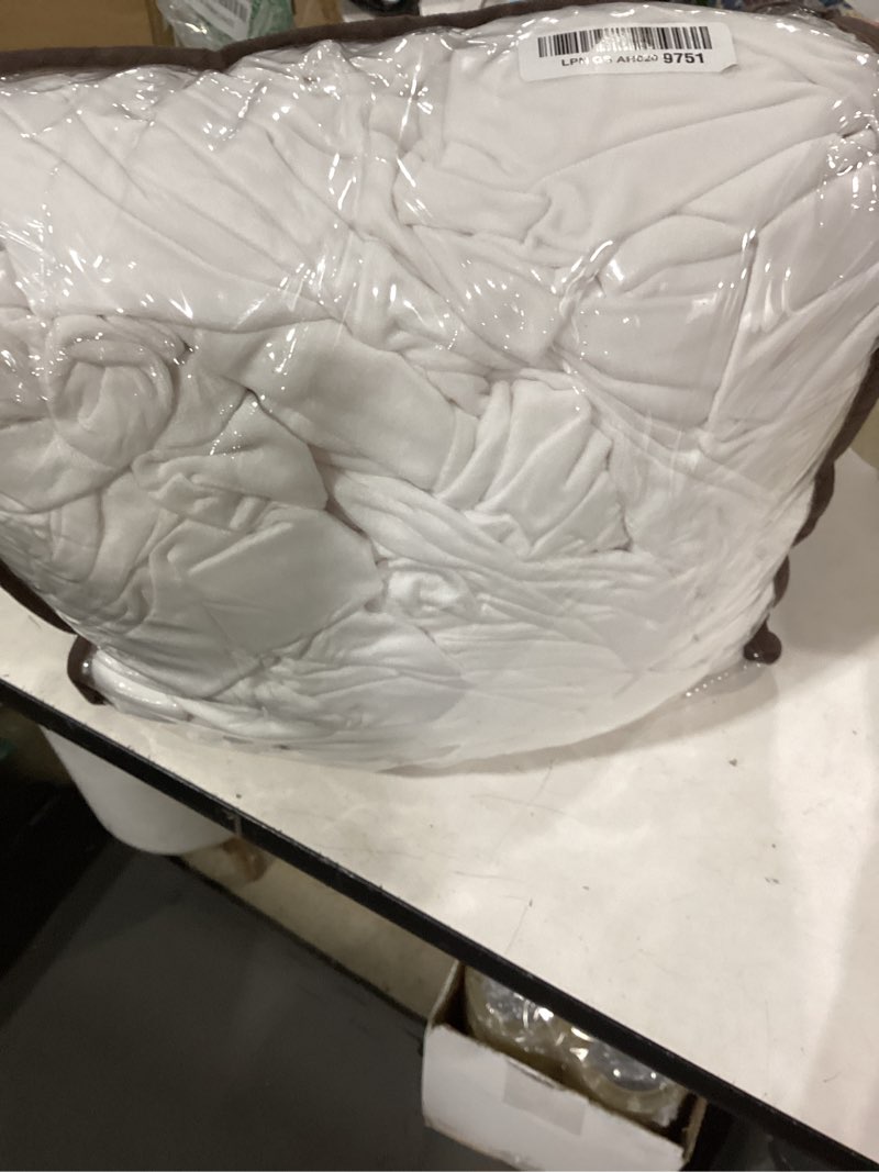 Condition photo showing Good Condition for niceec spandex chair covers for dining chairs covers set of 6 removable dining room chair covers with skirt parson chair slipcovers washable chair protector for kitchen wedding party banquet(white) white 6pcs