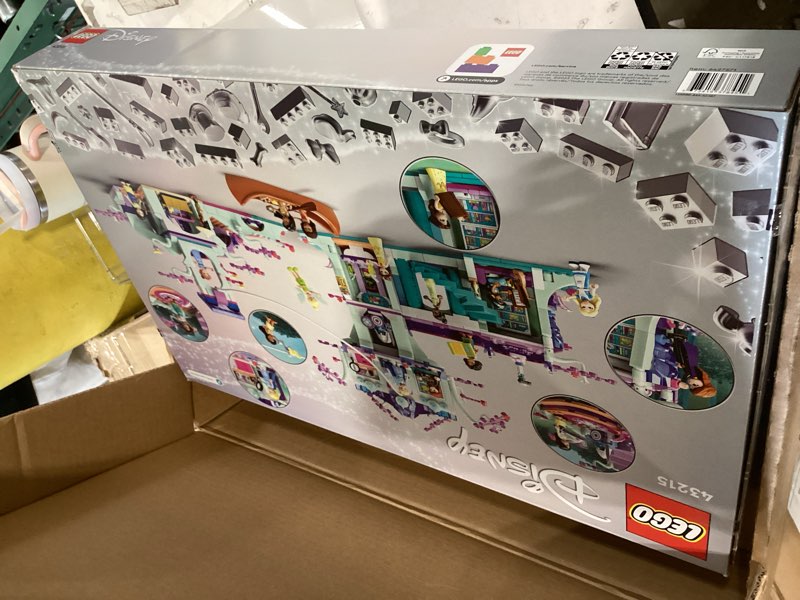 Condition photo showing Good Condition for lego disney the enchanted treehouse buildable 2-level tree house with 13 princess mini-dolls including jasmine, elsa and moana, disney classic celebration gift for princess fans ages 7+, 43215