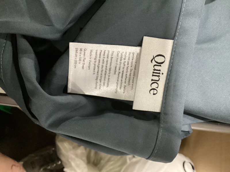 Condition photo showing Good Condition for queen bamboo sheet set ocean