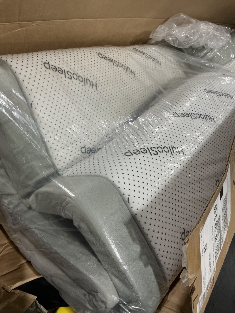 Condition photo showing Good Condition for Baby Play Mat for Floor,1.3" Thick Elasti-Foam 74×50 Playpen Mat for Toddlers Infant Kids,Water-Repellent Soft Coral Velvet for Tummy Time, Non-Slip Backing for Crawling,Tatami Style(Light Grey) Light Grey 74"×50"×1.3"