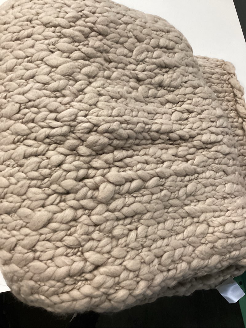 Condition photo showing Good Condition for chunky hand knit wool throw