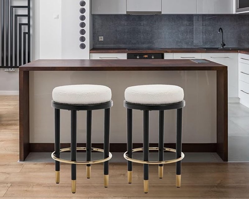 26’’ Rustic Backless Bar Stools with Hardwood Legs, Counter Height Bar Chairs Set of 2, Round Kitchen Bar Stools for Kitchen Island, Farmhouse White Sherpa Upholstered Wood Bar Stools with Footrest
