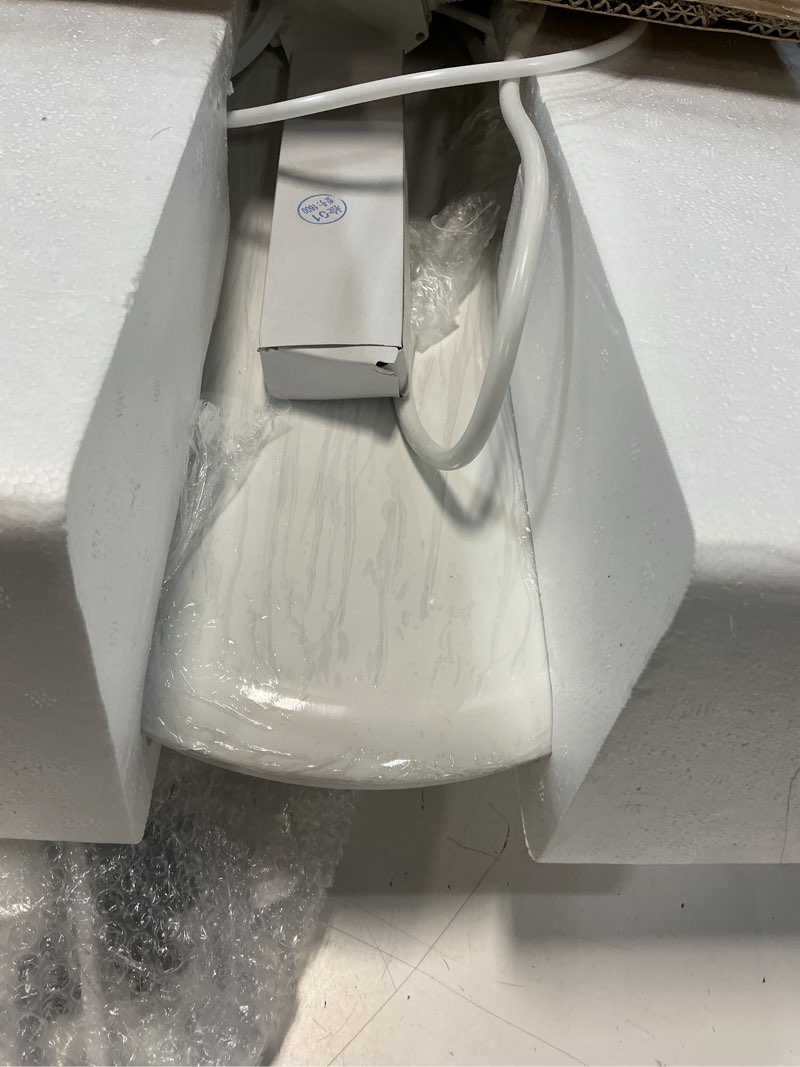 Condition photo showing Good Condition for totte bidet toilet seat elongated, bubble foam shield, electric bidet with heated water & remote – heated bidet seat with auto open/close, instant warm wash & dry, led nightlight for family v-shape·foam shield
