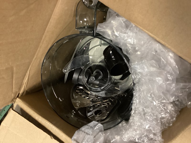 Condition photo showing Good Condition for newbulig 10.5 cups food processor, versatile food processors with 5 blades, 600w powerful meat grinder for slicing, shredding, chopping, kneading, dishwasher safe, for meat, vegetables, fruit, dough snow white 10.5 cup