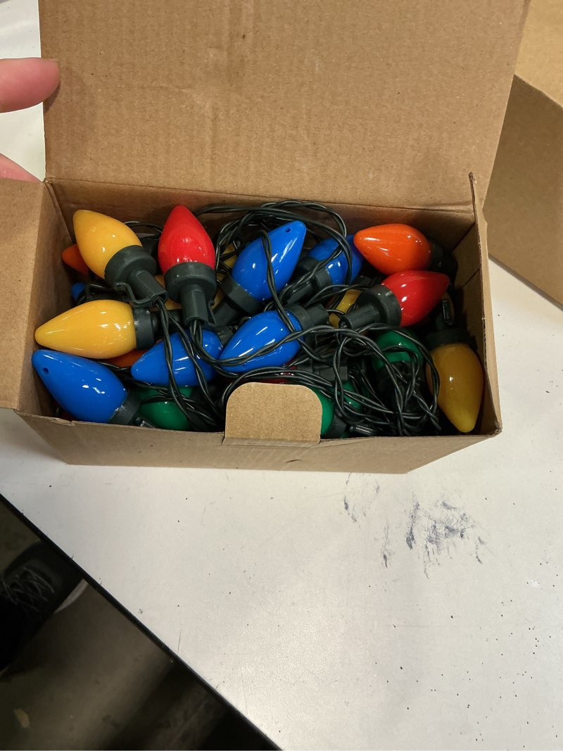 Condition photo showing Good Condition for C7 Bulbs Christmas String Lights with Remote - 50 LED 26ft Battery String Lights - Fairy Christmas Lighting for Outdoor Yard Wreath House Party Xmas Tree Christmas Decorations - Multi Color Multicolor