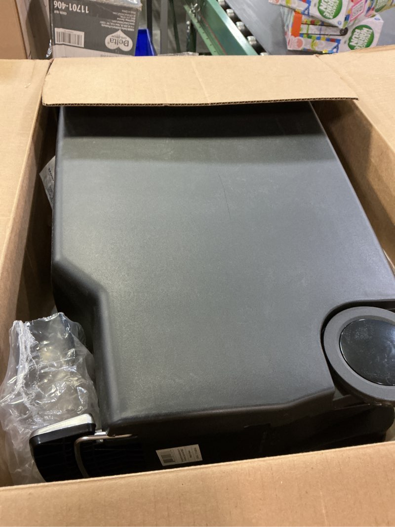 Condition photo showing Good Condition for simplehuman 40 liter / 10.6 gallon slim kitchen step trash can with secure slide lock, black plastic
