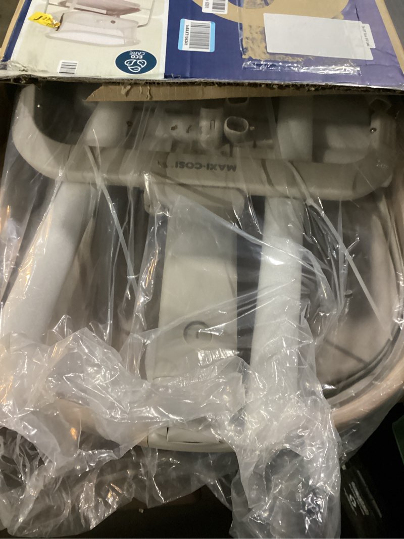 Condition photo showing New/Like New for maxi-cosi iora baby bassinets bedside sleeper, portable bassinet, infant bedside sleeper crib, height adjustable, breathable mesh, large storage basket, classic oat