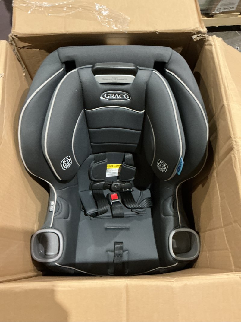 Condition photo showing Good Condition for graco extend2fit convertible car seat, rear-facing and forward-facing, extended rear-facing seat option, redmond, ideal for newborns, infants, and toddlers
